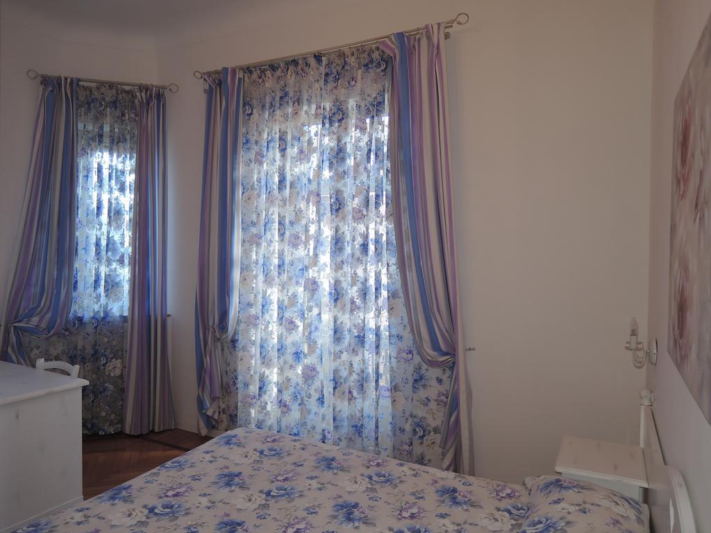 Hotel La Scogliera Bordighera Buitenkant foto