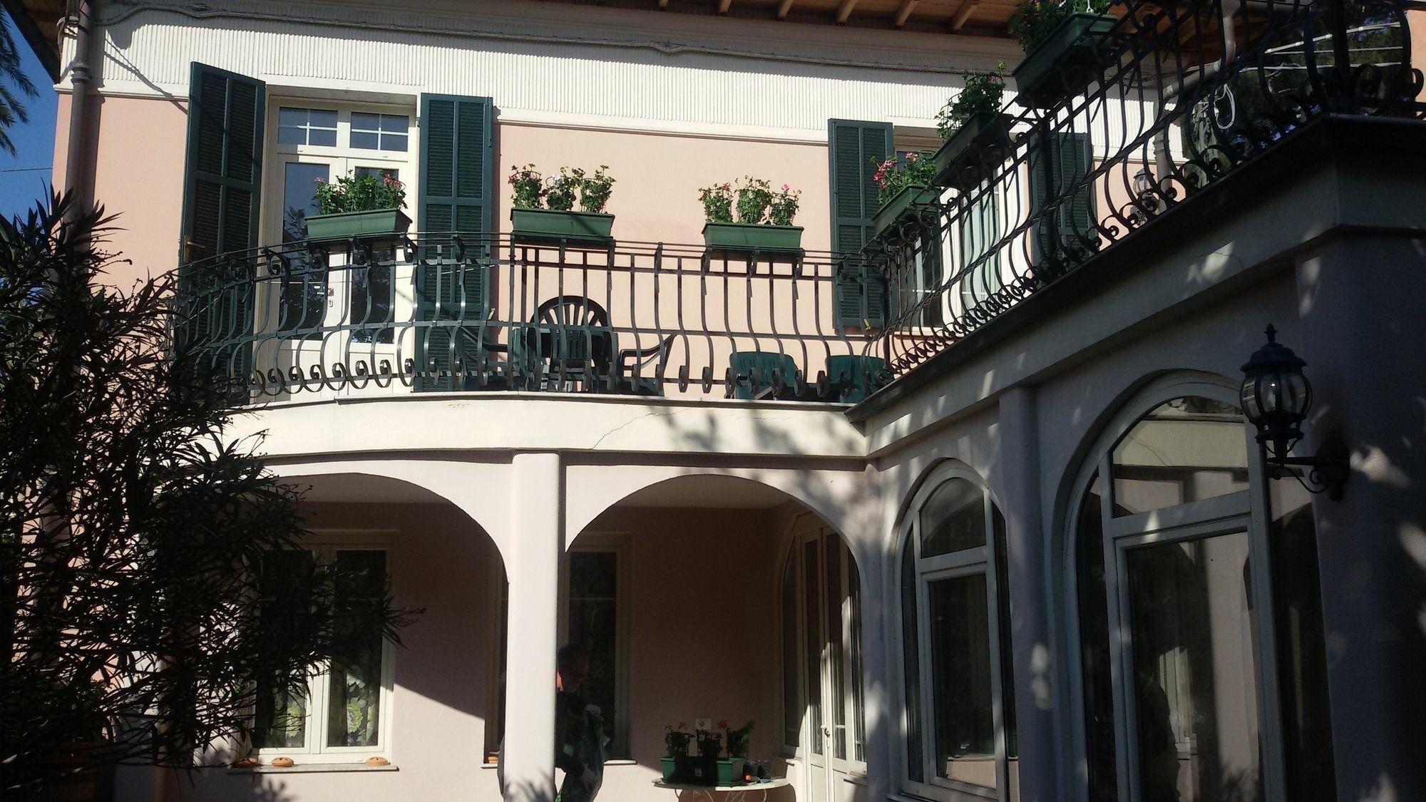 Hotel La Scogliera Bordighera Buitenkant foto