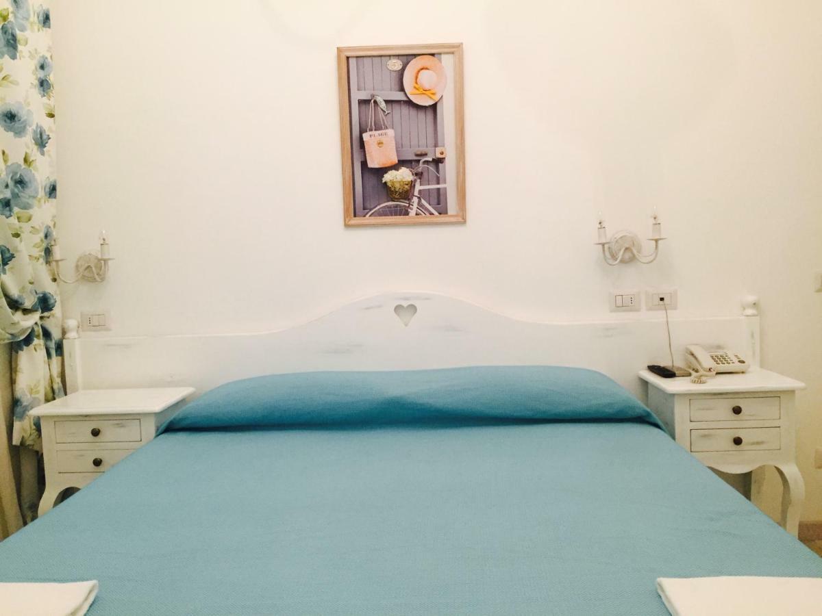 Hotel La Scogliera Bordighera Buitenkant foto